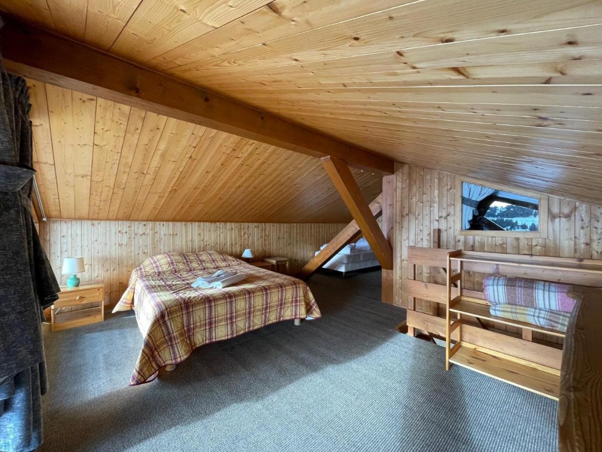 Hotel Le Very Ле Сези Екстериор снимка