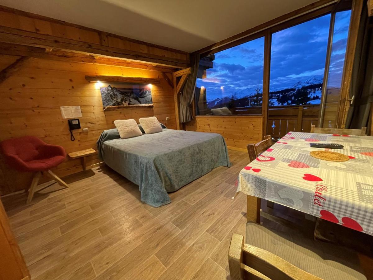 Hotel Le Very Ле Сези Екстериор снимка