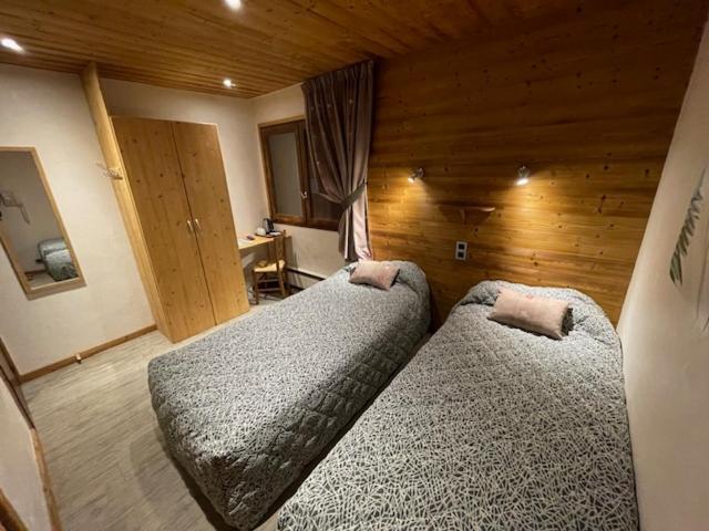 Hotel Le Very Ле Сези Екстериор снимка