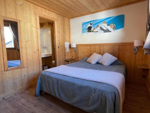 Hotel Le Very Ле Сези Екстериор снимка